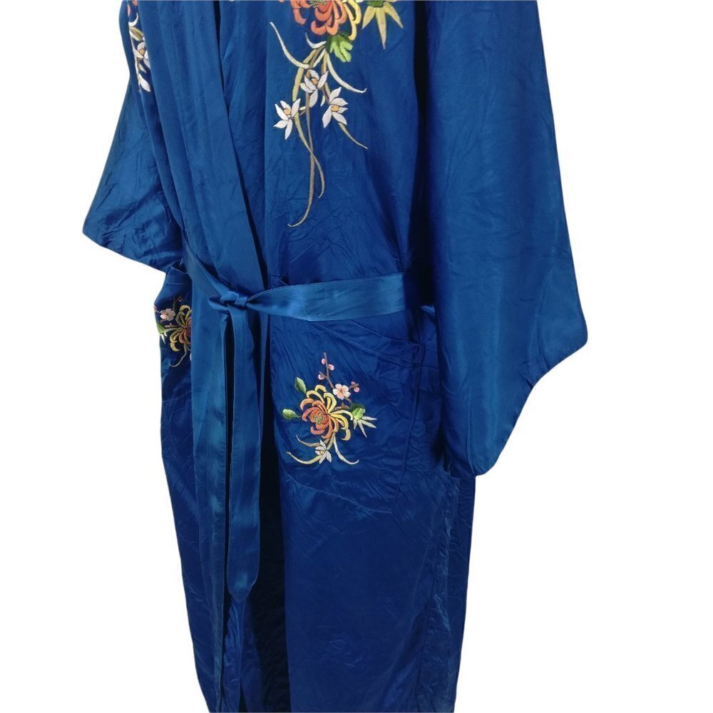 Vintage Silky Kimono Robe Size XL Embroidered Flowers BJD Smoking Jacket Asian - Picture 10 of 12